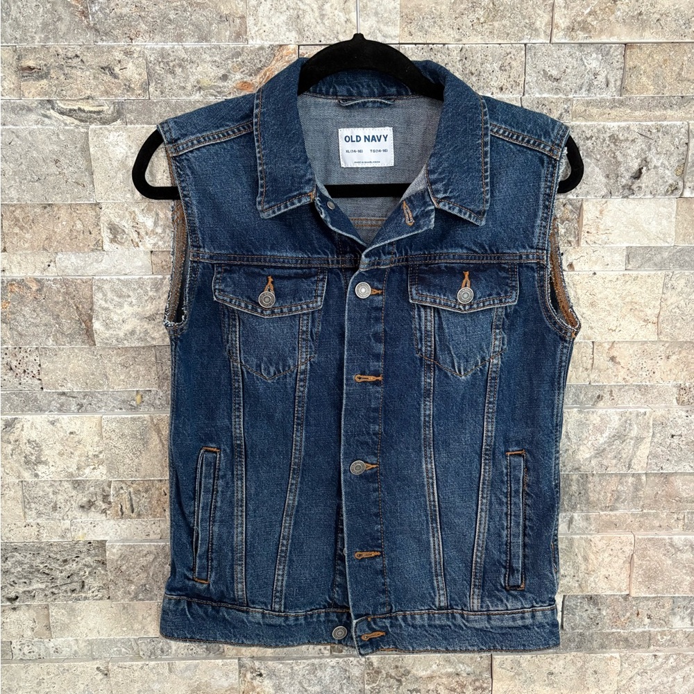Old Navy Blue Denim Vest size XL, 100% cotton